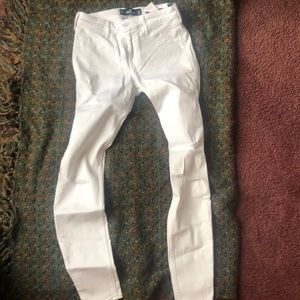 Brand New White Destroyed HollisterCo Jeans